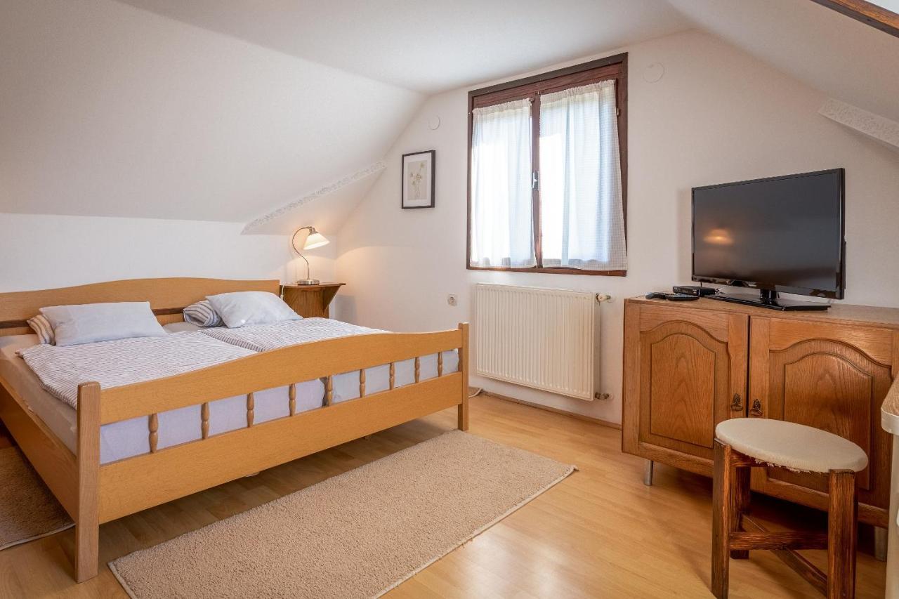 Farmstay Kotic Slunj Εξωτερικό φωτογραφία