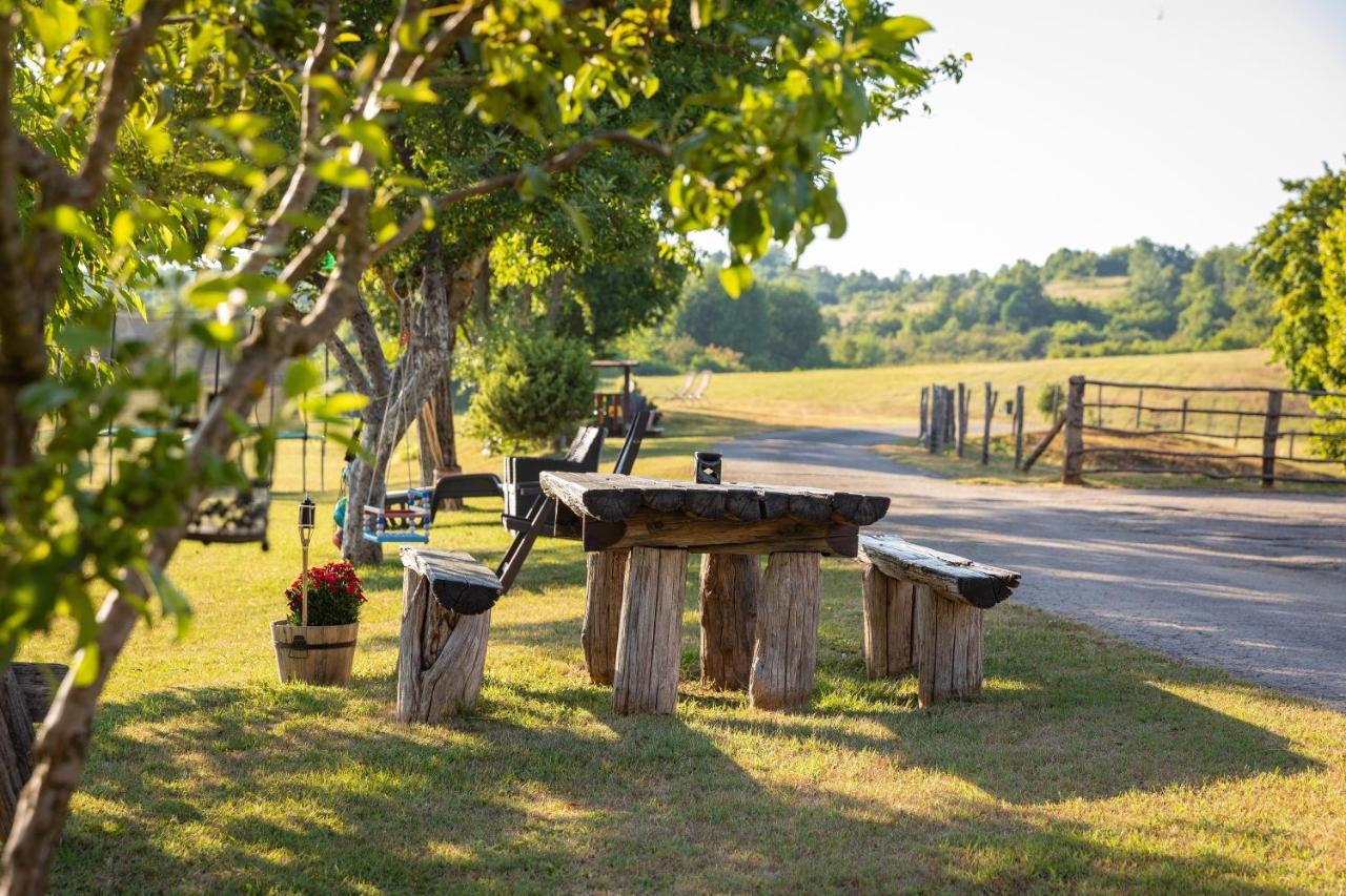 Farmstay Kotic Slunj Εξωτερικό φωτογραφία